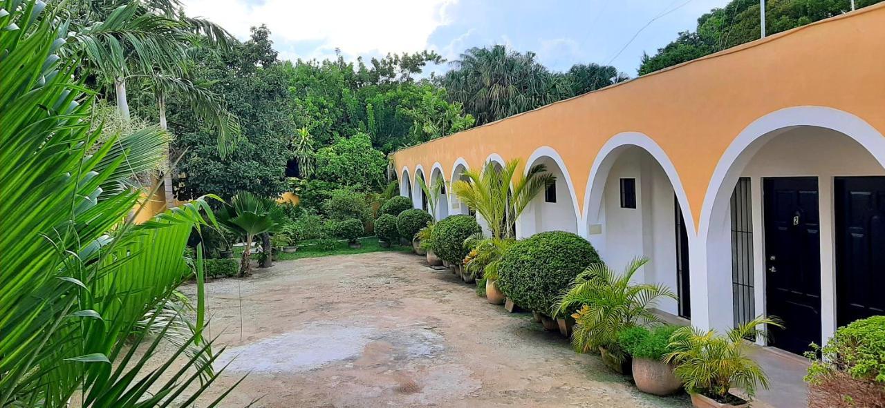 Departamentos X`Kanlol Aparthotel Izamal Exterior foto